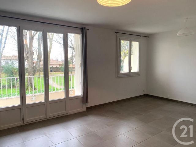 Appartement T3 à louer - 3 pièces - 67 m2 - Bordeaux - 33 - AQUITAINE